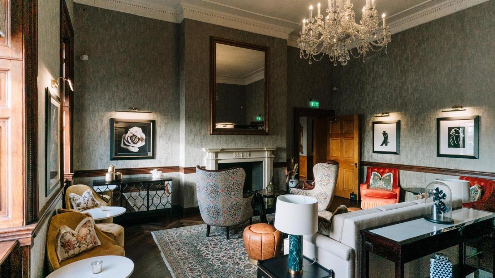 Hotel Mottram Hall